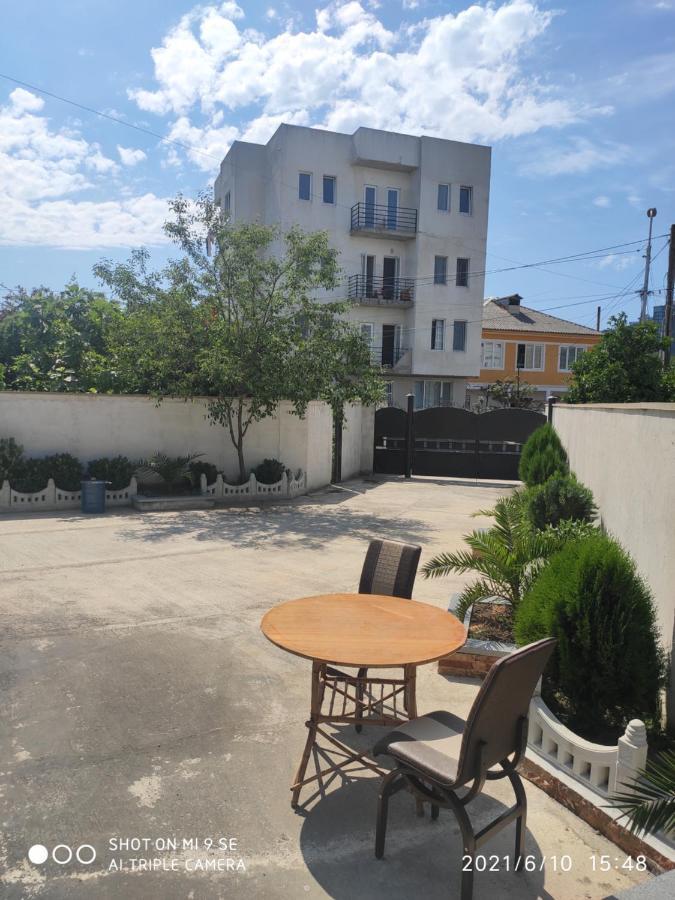 Kochalidze Family Batumi Exterior foto